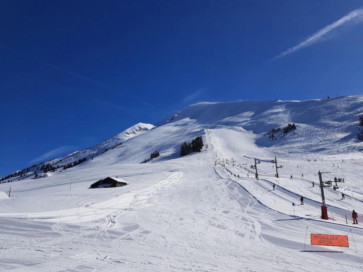 Aravis Apartment Manigod Bagian luar foto